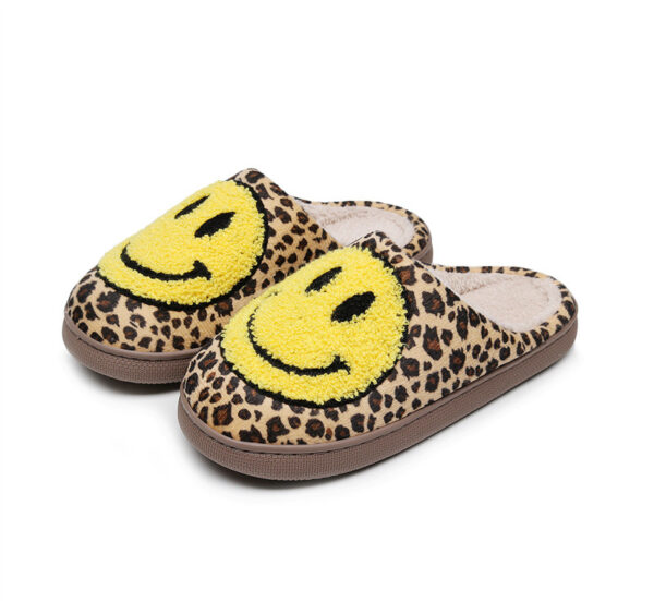 Wholesale Slipper Suppliers